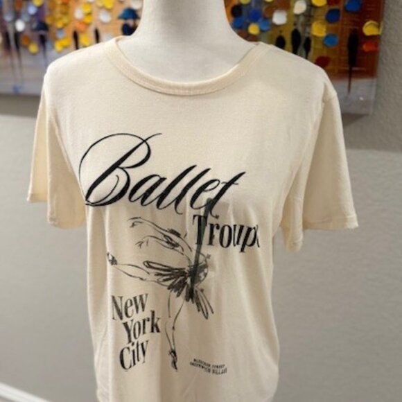 Ballet Troupe NYC Boyfriend Graphic Tee - Picture 1 of 12